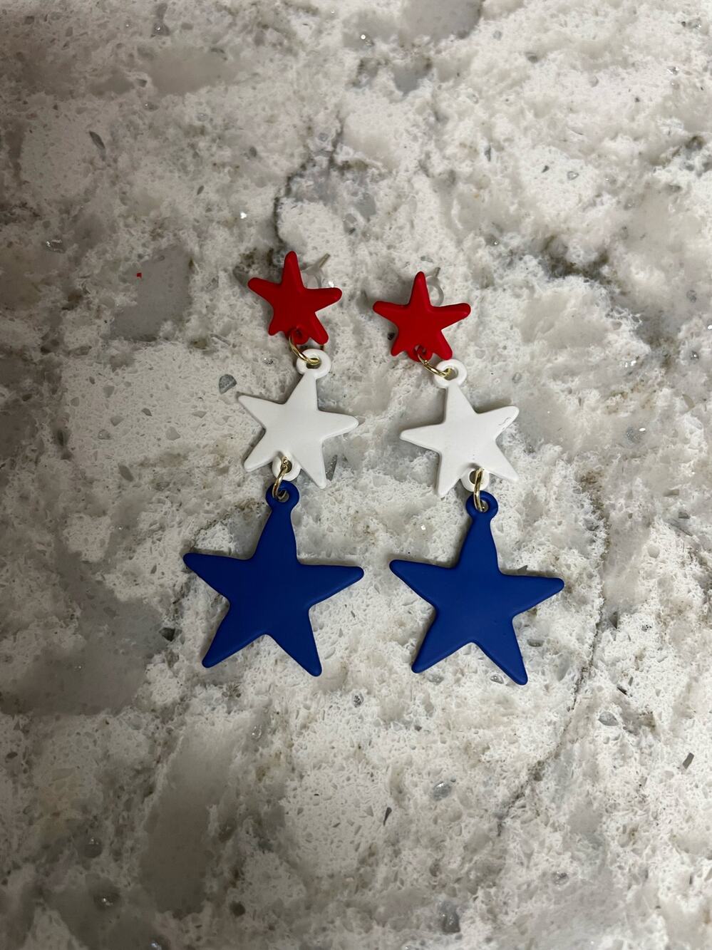 Red, White, Blue patriotic America stars hanging drop pierced earrings - NEW